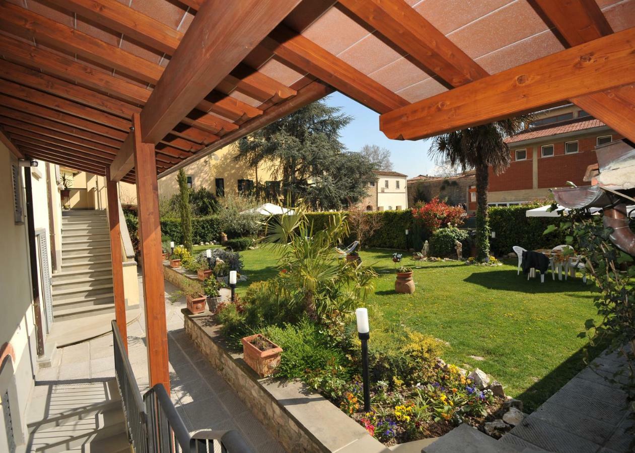 Residence Le Gagli Arde 阿雷佐 外观 照片